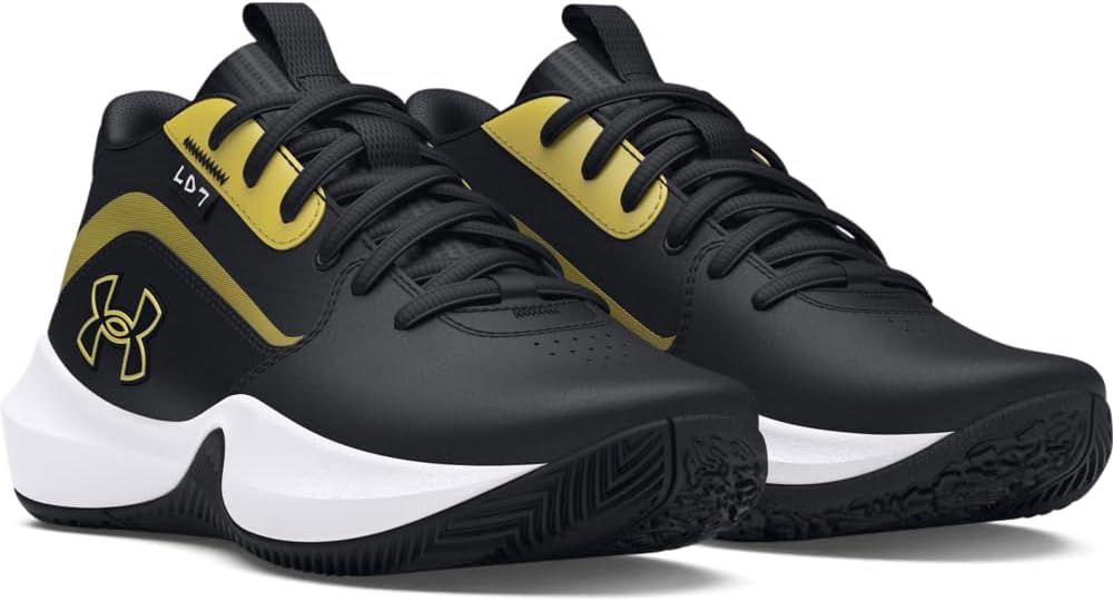Under Armour Unisex-Child Grade School Lockdown 7 Sneaker