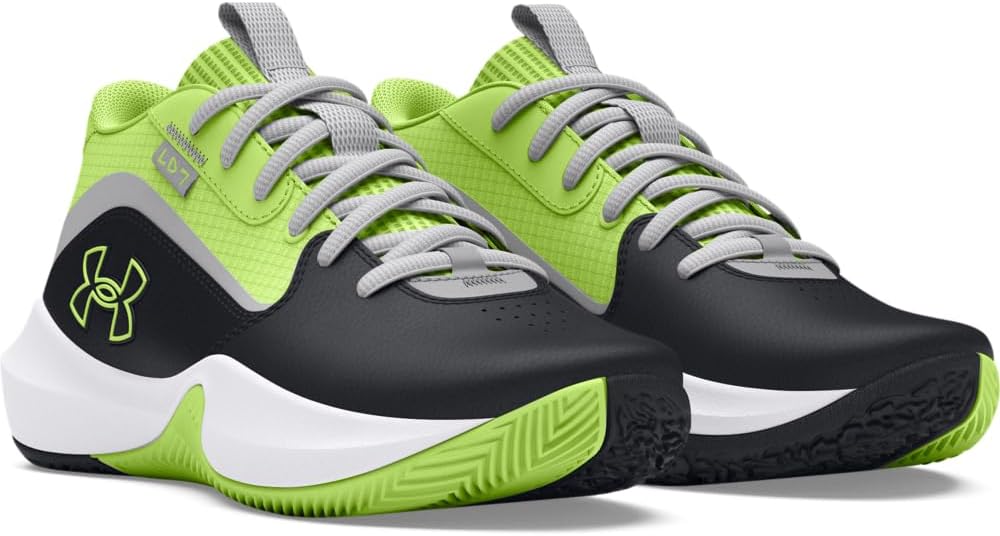 Under Armour Unisex-Child Grade School Lockdown 7 Sneaker