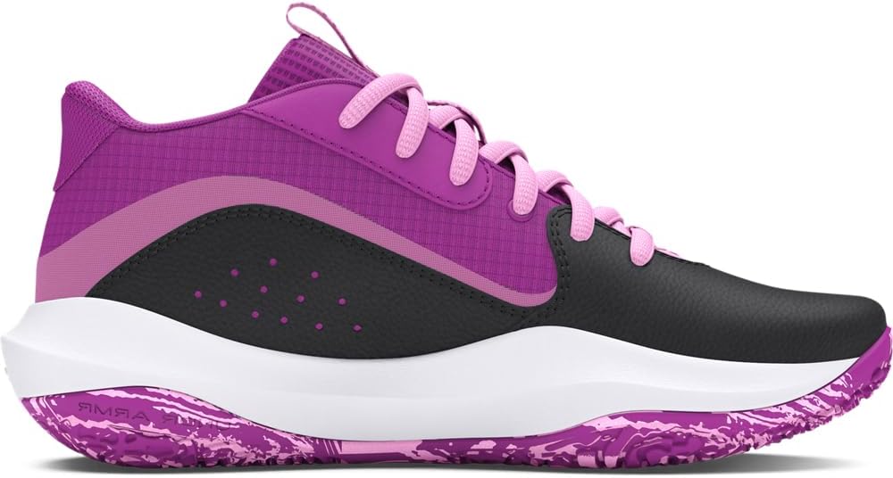 Under Armour Unisex-Child Grade School Lockdown 7 Sneaker
