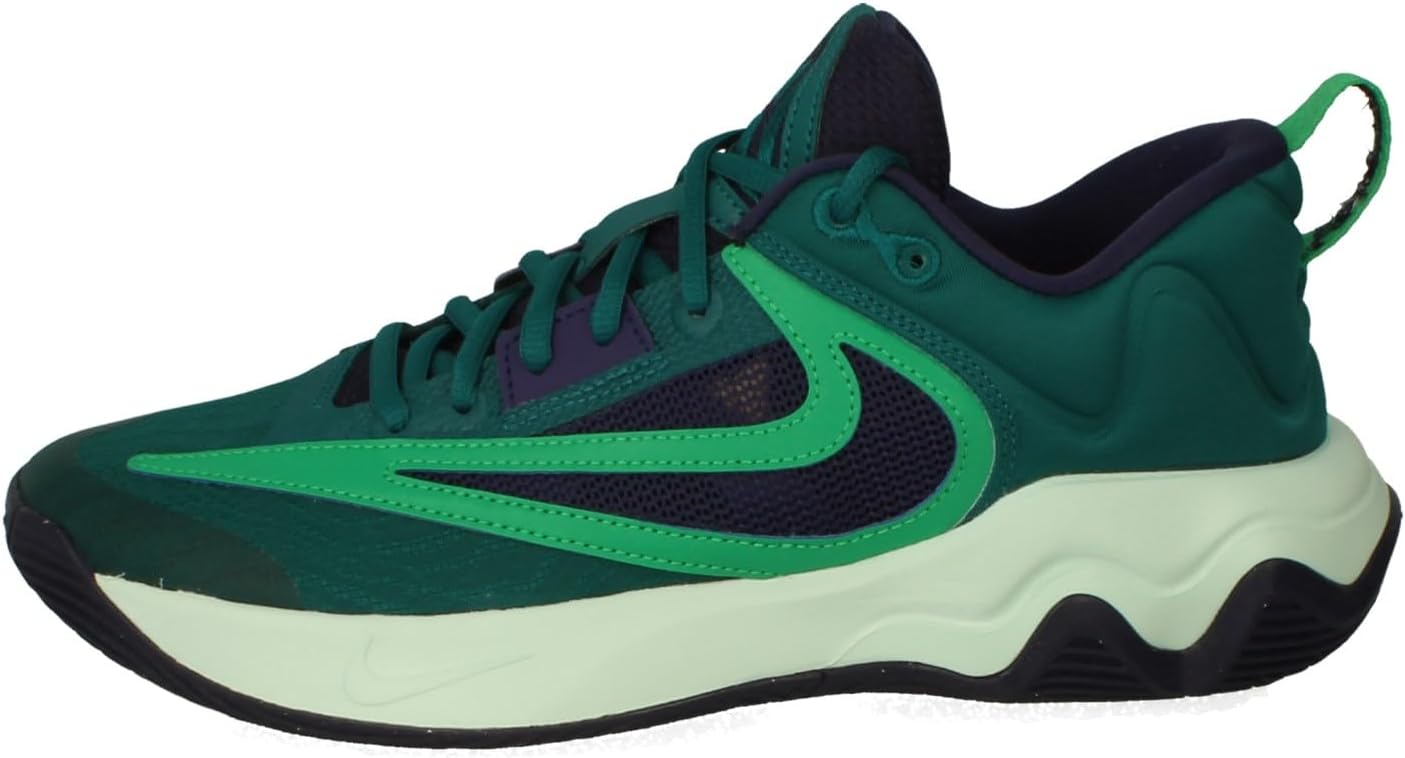 NIKE Men's Sneaker Three Quarters Tall