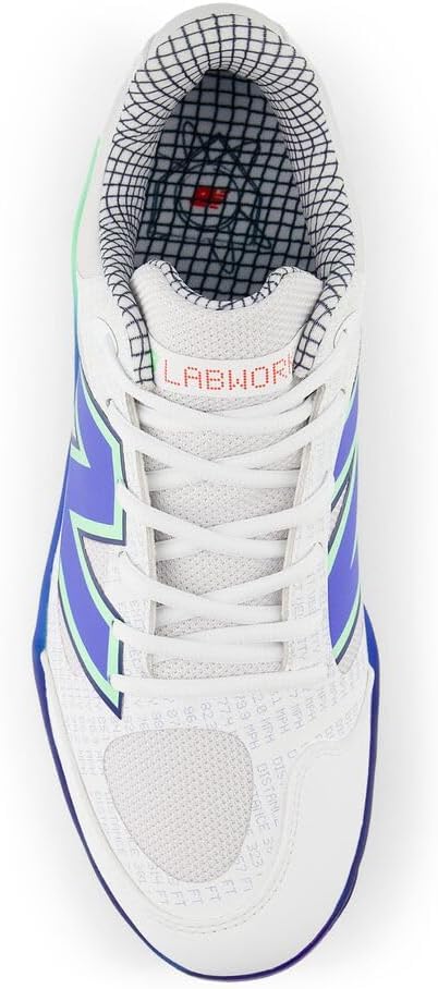 New Balance Men's Fresh Foam 3000 V7 Molded Baseball Shoe
