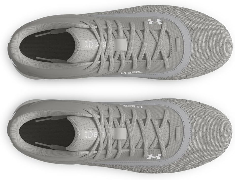Under Armour Men's Leadoff Mid 3.0 Baseball Cleat Sneaker