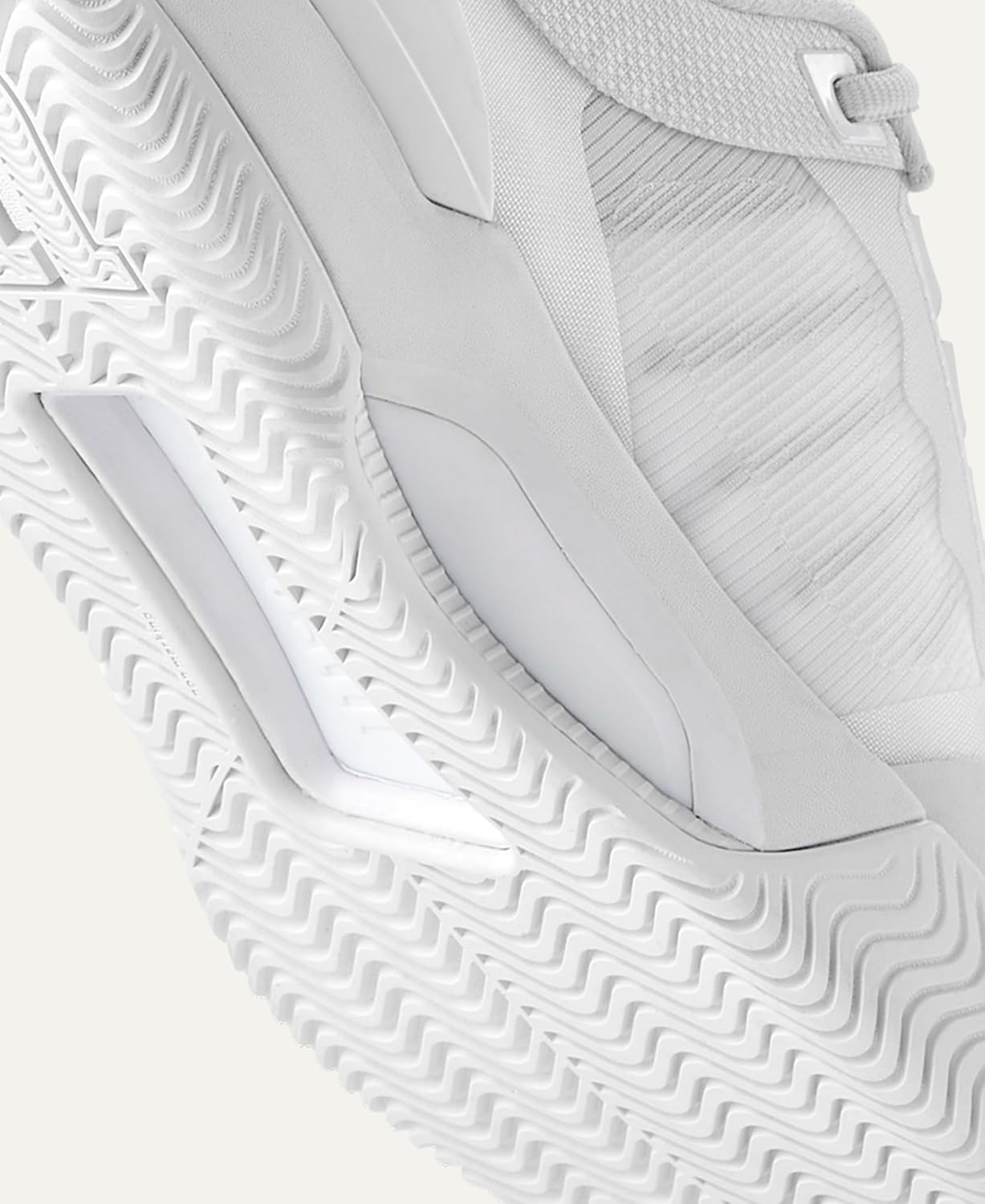 WILSON Women's Intrigue Tour Tennis Sneaker
