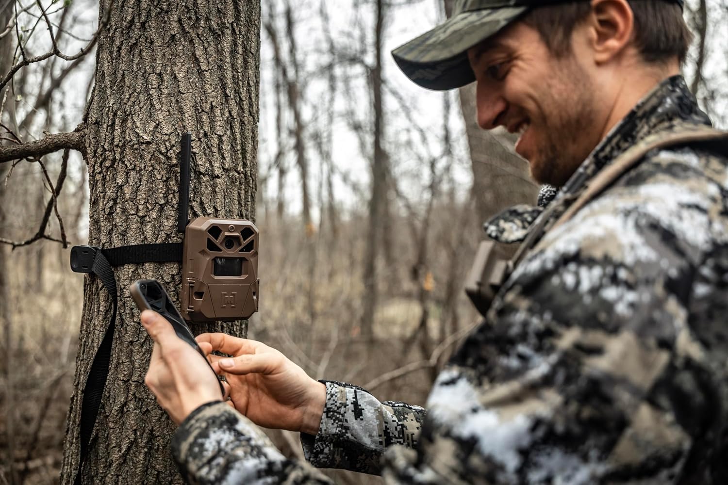 Moultrie Edge 2 Cellular Trail Camera - Auto Connect Nationwide 4G LTE - On Demand 36MP Photo - 1080P Video with HD Audio - 100 Ft Detection Range - Low Glow Flash
