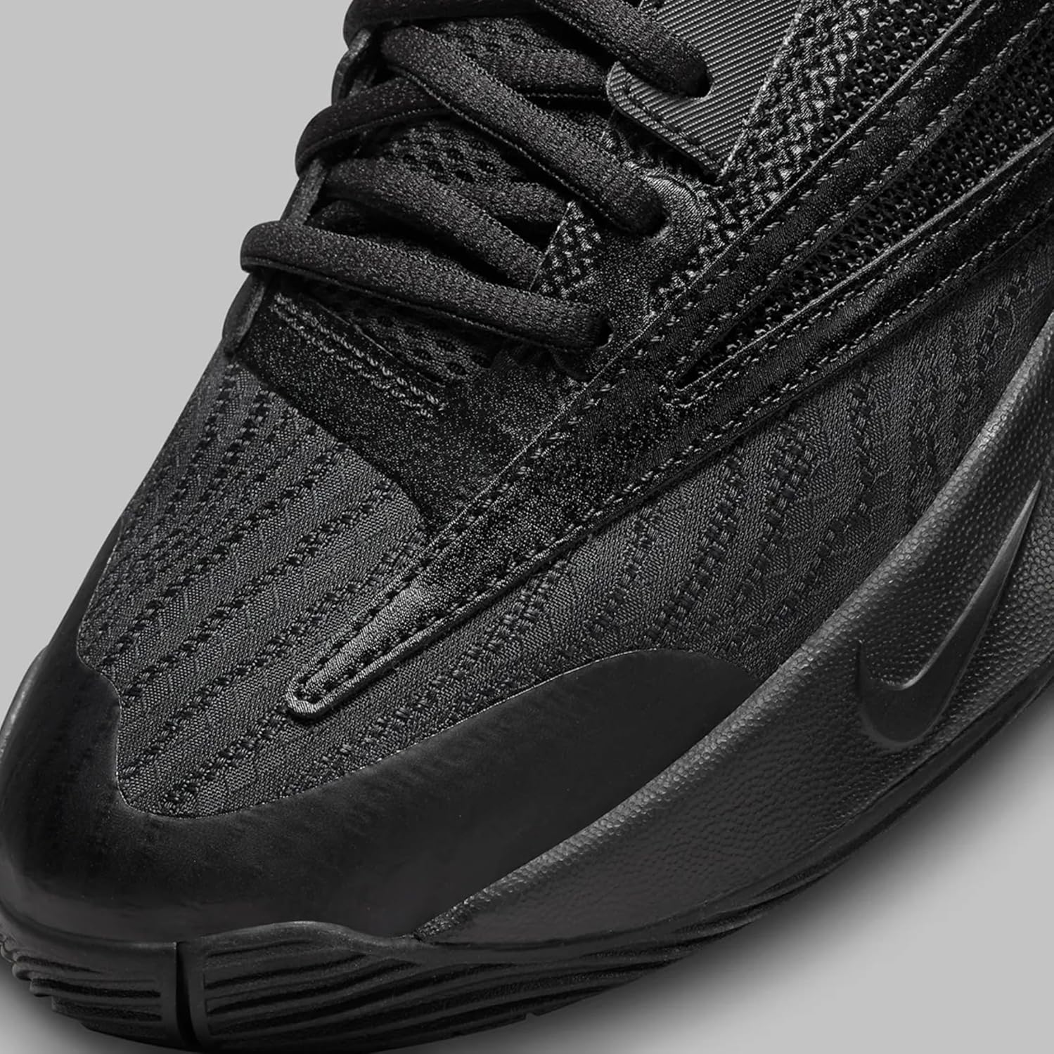 NIKE Men's Sneaker Three Quarters Tall