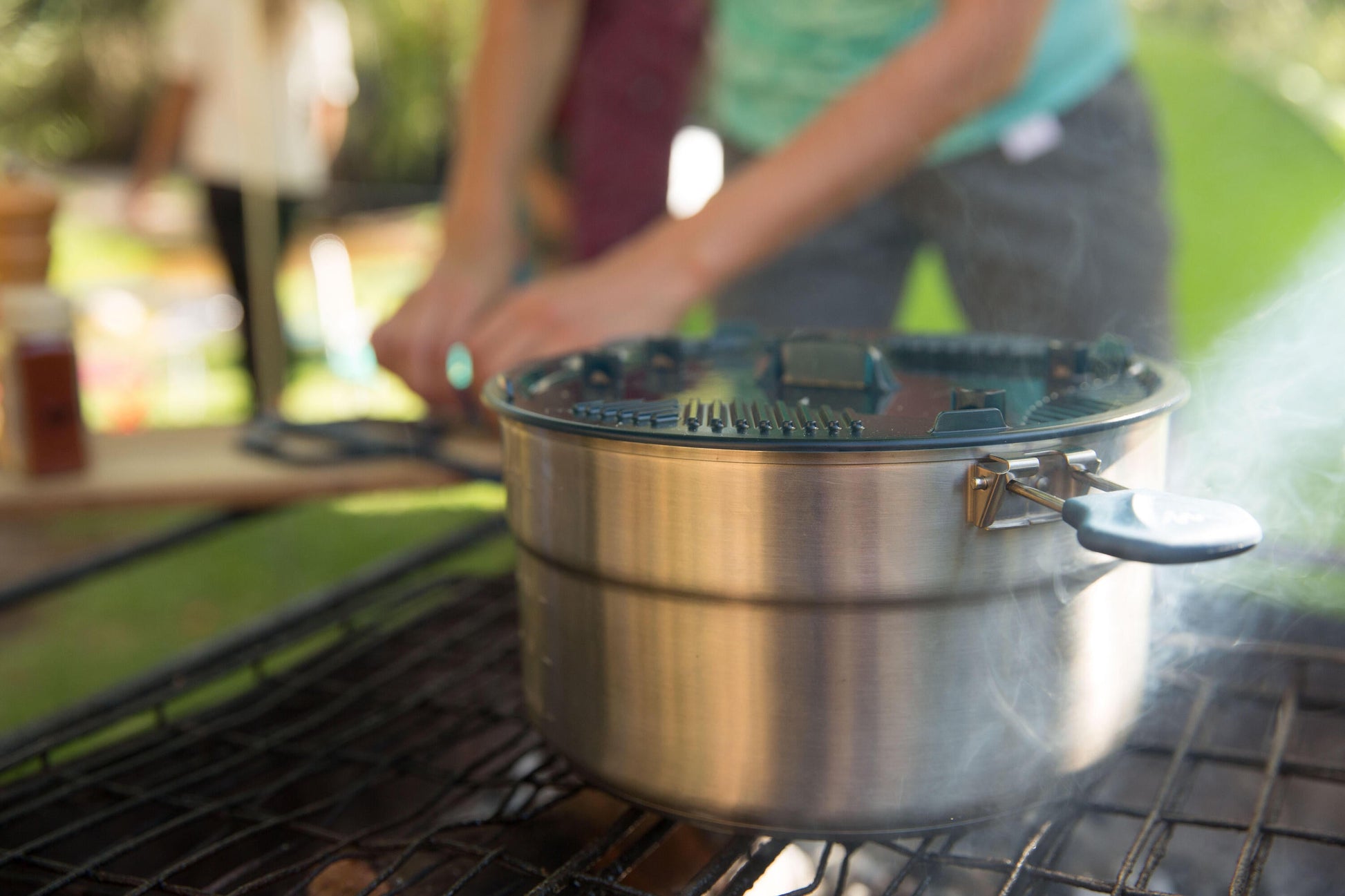 Quechua Stainless steel non-stick camping cookset 500 for 2 people - 15-piece