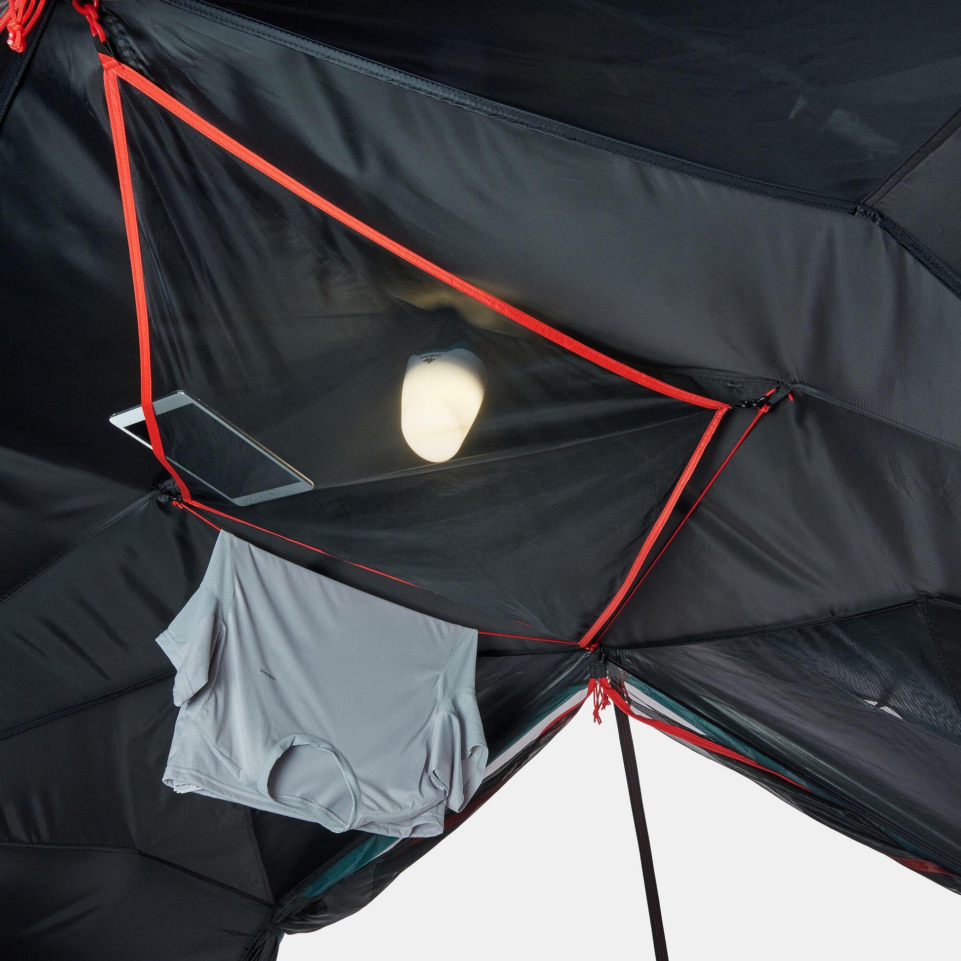 Quechua 2 Second Easy Fresh & Black Waterproof Pop Up Camping Tent 3 Person