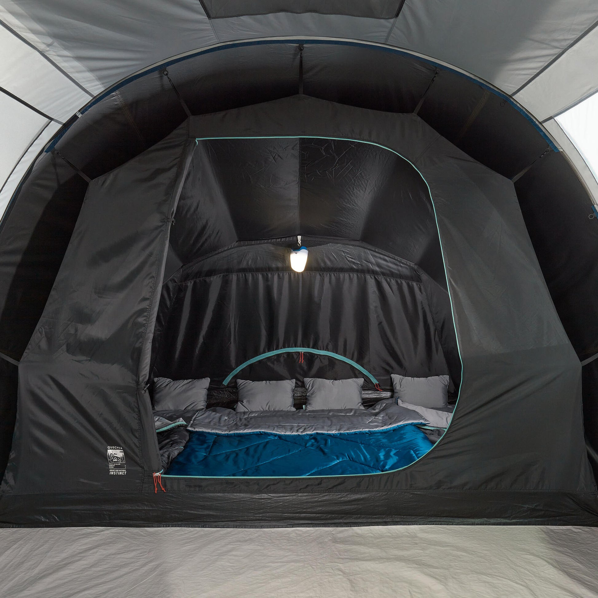 Quechua Arpenaz Fresh & Black Family Camping Tent 4 Person 1 Bedroom